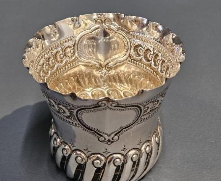 Victorian Embossed Silver Beaker - Image 2