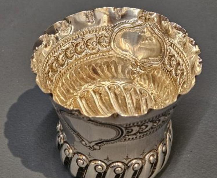 Victorian Embossed Silver Beaker - Image 3