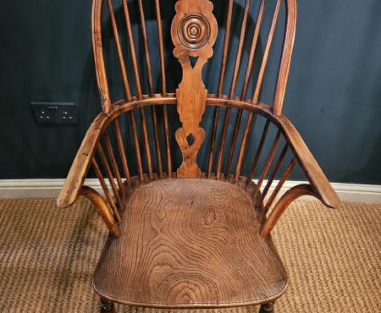 Georgian Yew Wood Windsor Chair - Image 7