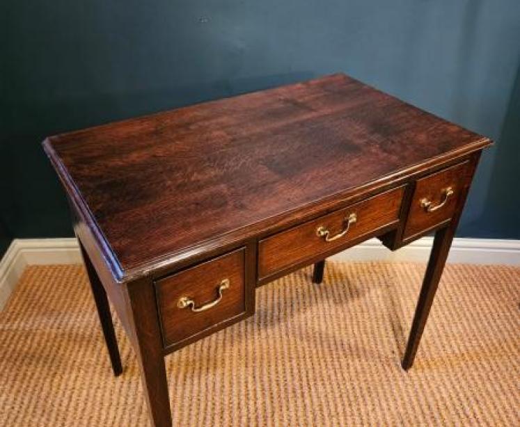 George III Oak Side Table - Image 3