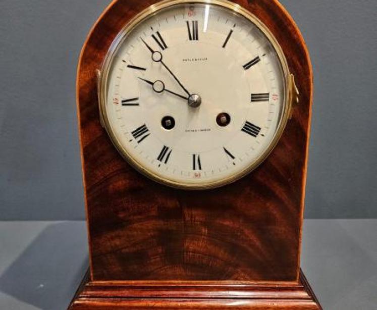 Edwardian Mahogany Gong Chiming Mantel Clock - Image 1