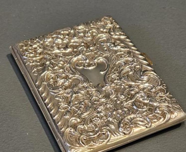 Edwardian Silver Note and Stamp Case with Pencil by William Comyns - Image 3