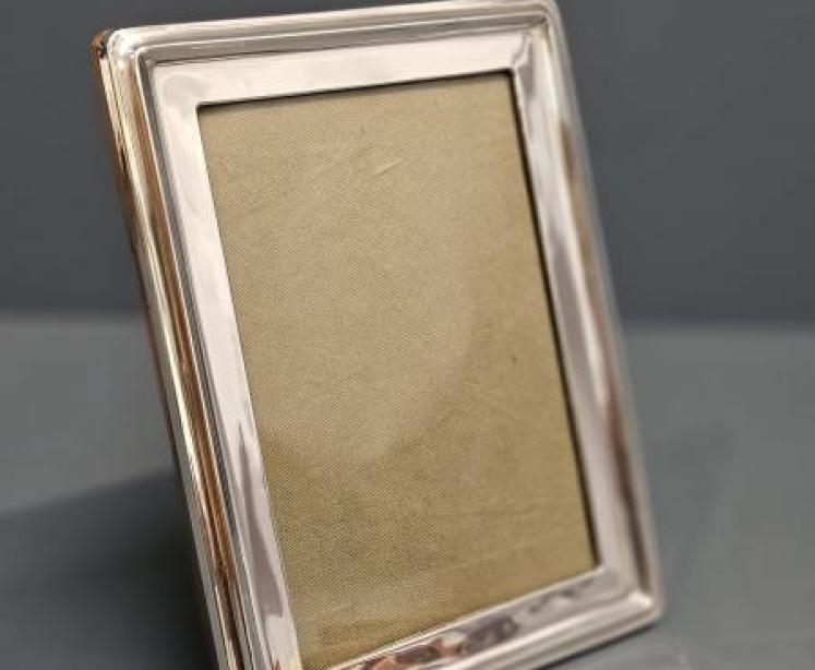 Silver Photo Frame - Image 4