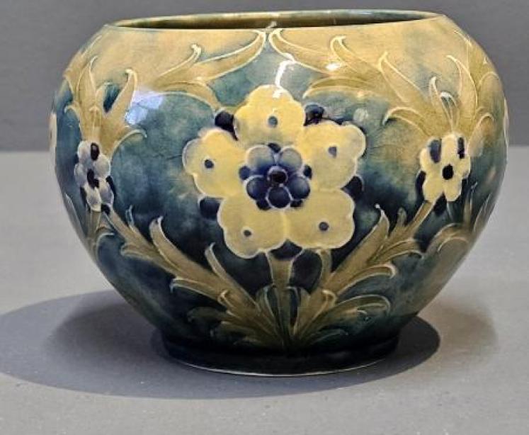 Superb Moorcroft Late Florian Vase - Image 2