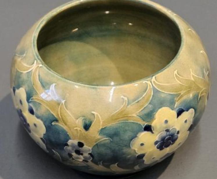 Superb Moorcroft Late Florian Vase - Image 4