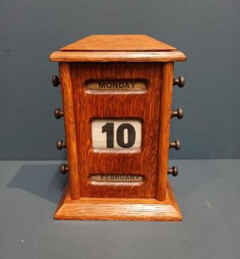 Edwardian Perpetual Golden Oak Desk Calendar