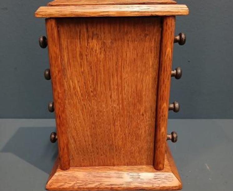 Edwardian Perpetual Golden Oak Desk Calendar - Image 4