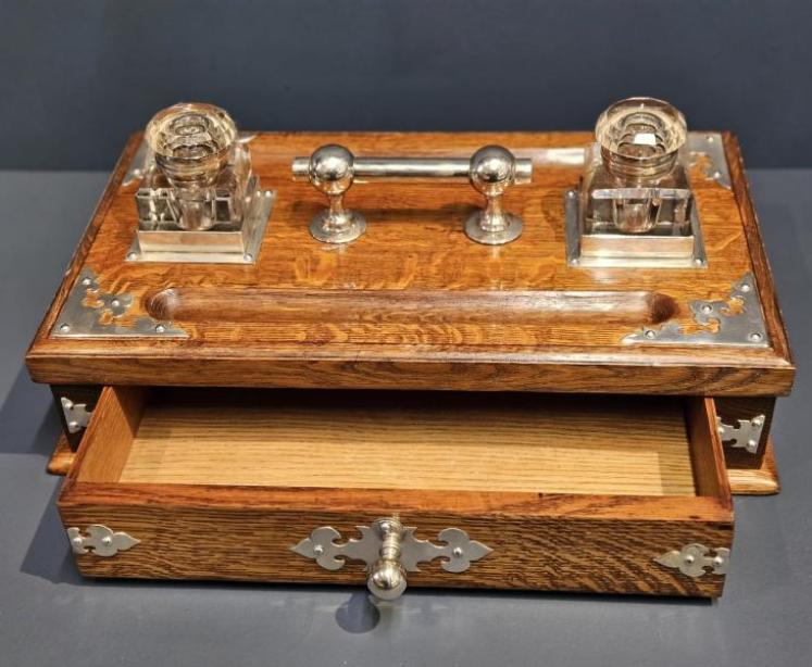 Victorian Oak and Silver Plated Pen & Ink Stand - Image 2