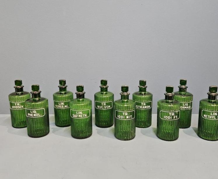 Set of 10 Edwardian Green Glass Apothecary Bottles  - Image 1
