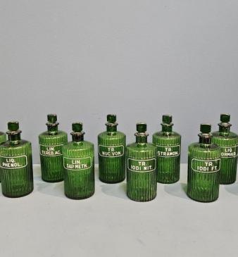 Set of 10 Edwardian Green Glass Apothecary Bottles 