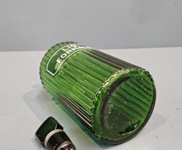 Set of 10 Edwardian Green Glass Apothecary Bottles  - Image 4