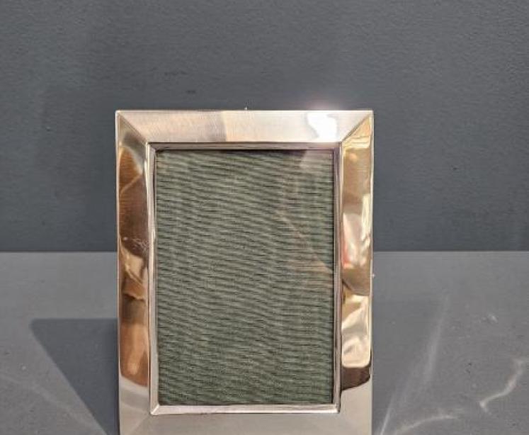 Edwardian Silver Photo Frame by William Comyns - Image 1