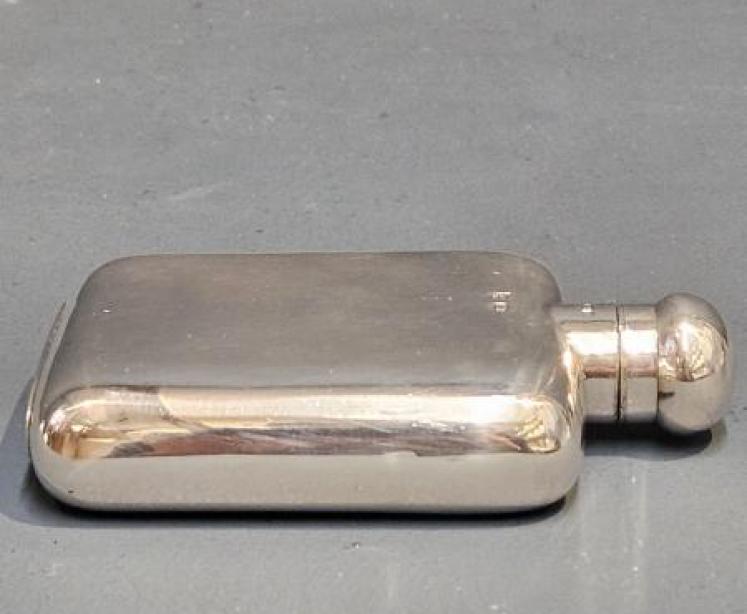 George V Curved Silver Hip Flask - Image 6
