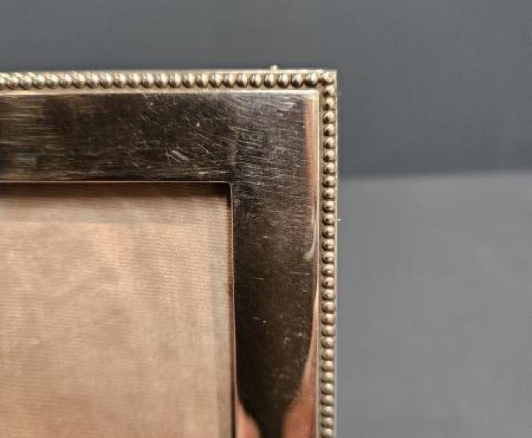 George V Silver Beaded Edge Frame  - Image 5