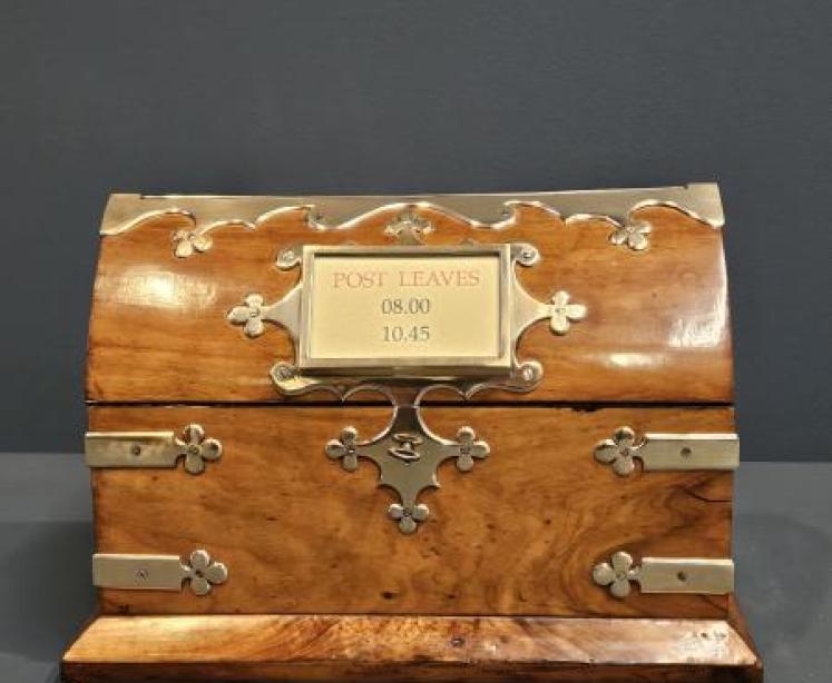 Superb Victorian Walnut Letter Box - Image 3