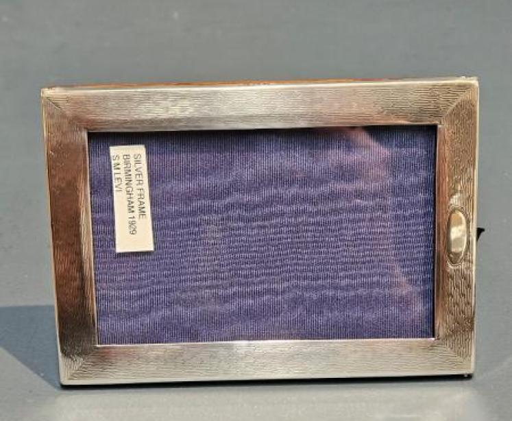 Small George V Engine Turned Silver Frame - Image 4