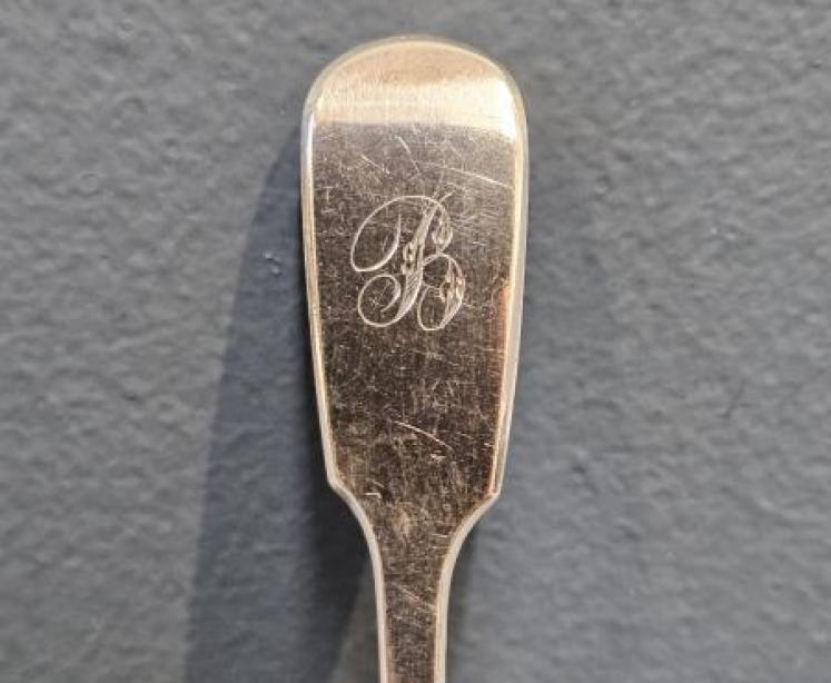 Early Victorian Condiment Spoon - Image 3