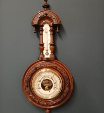Victorian Walnut Pendant Banjo Barometer