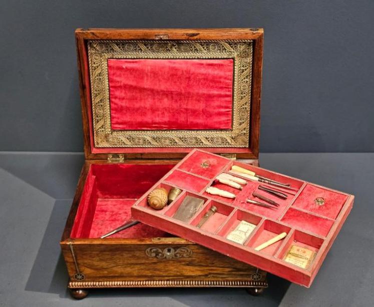 Regency Rosewood Sewing Box - Image 1