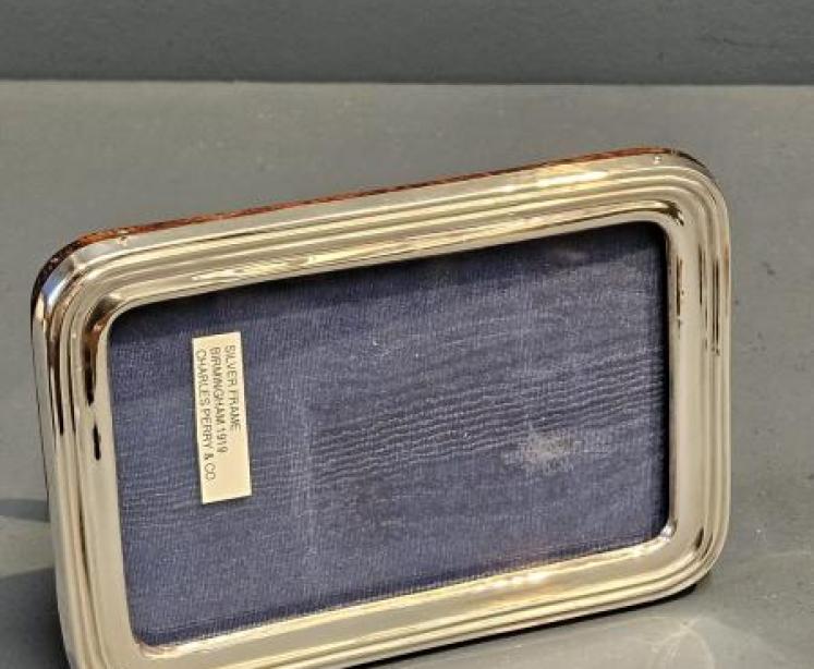 George V Silver Photo Frame - Image 3