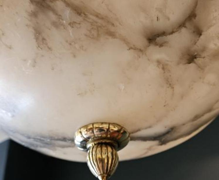 Outstanding Quality Edwardian Alabaster and Brass Chandelier - Image 7