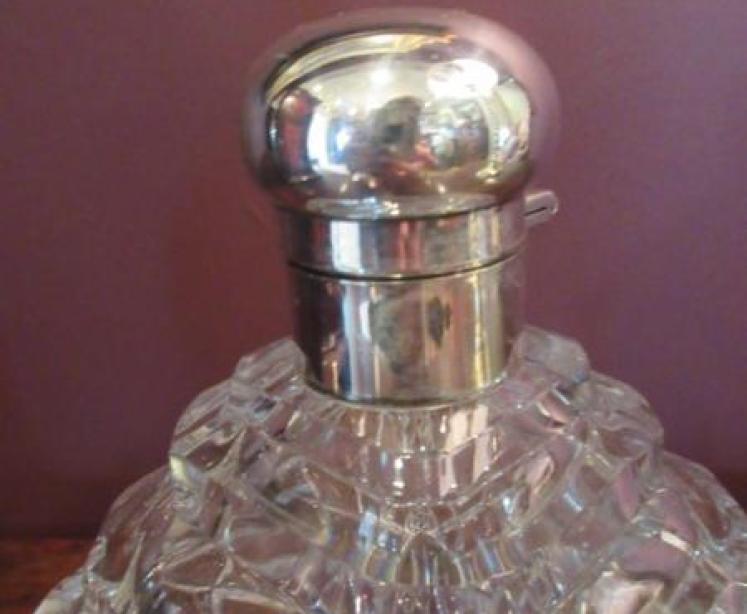 George V Period Silver Crystal Cut Glass Decanter - Image 5