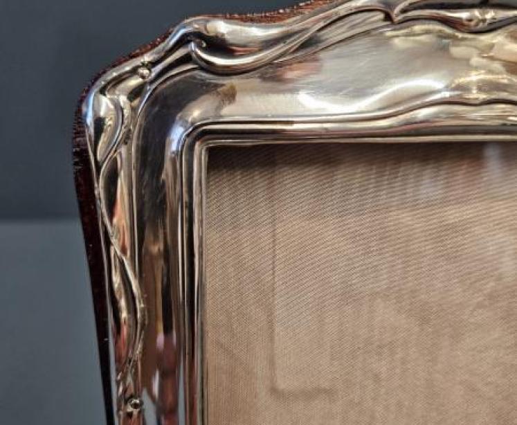 George V Chester Silver Photo Frame - Image 3