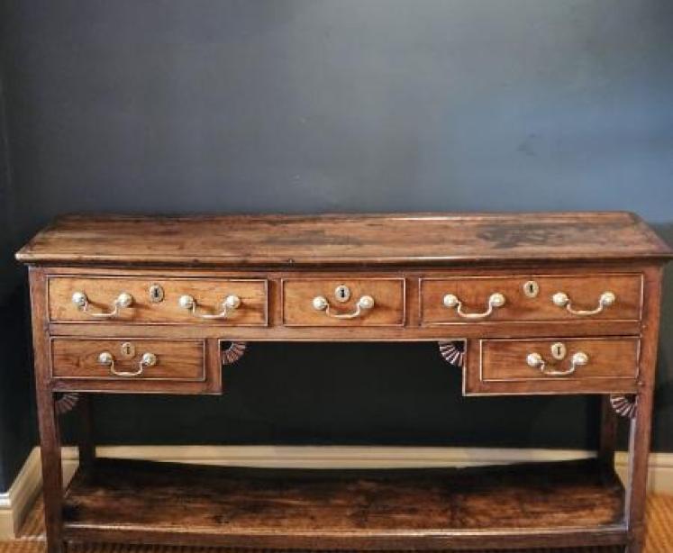 George III Oak Open Pot Board Dresser - Image 1