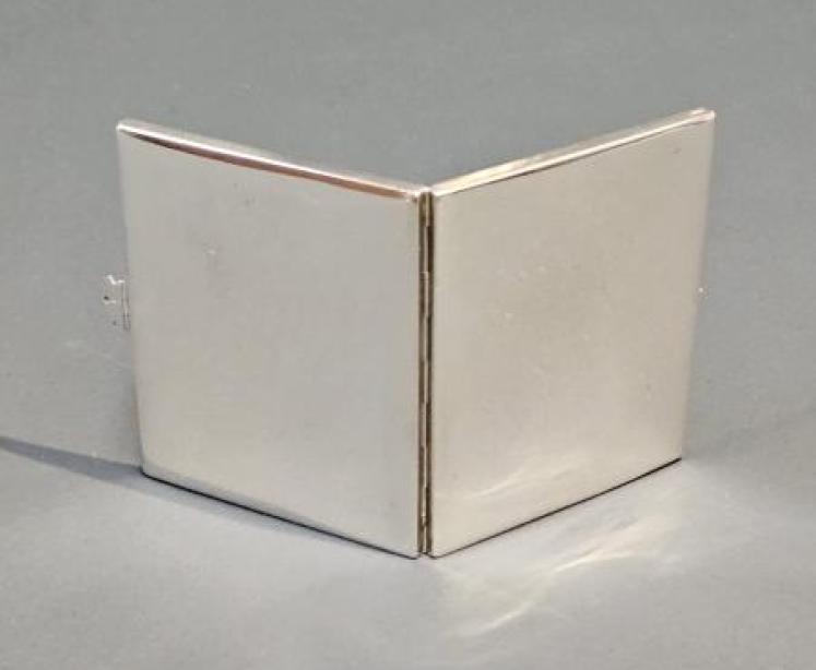 Unusual Victorian Silver Wallet Photo Frame - Image 3