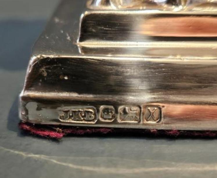 Matching Pair of Victorian Silver Candlesticks - Image 5