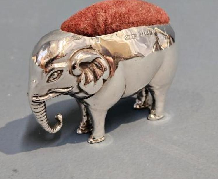 Large Edwardian Silver Elephant Pin Cushion - Image 6