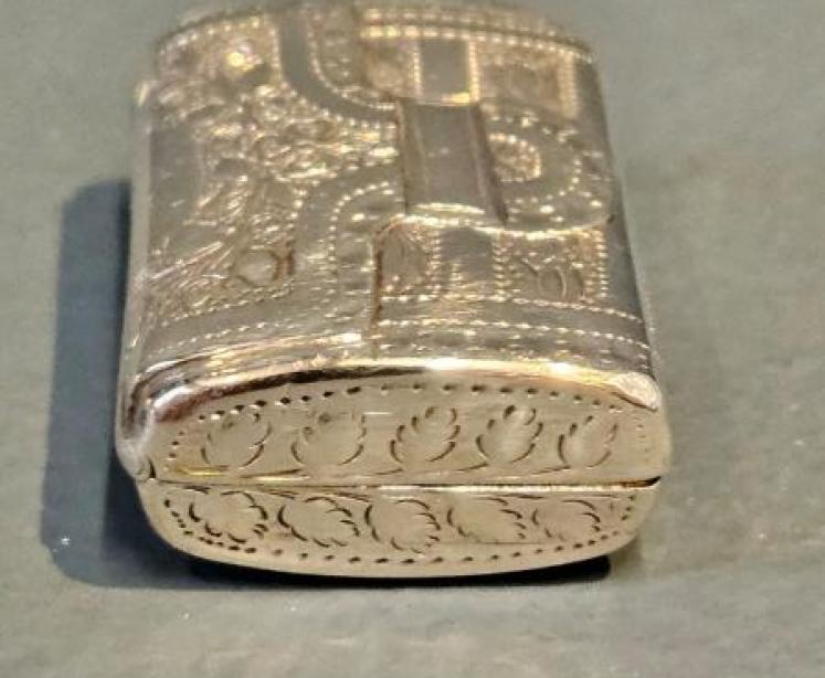 Fine Quality Georgian Silver Vinaigrette - Image 2