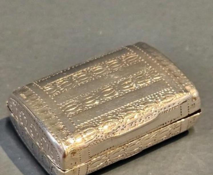 Fine Quality Georgian Silver Vinaigrette - Image 6