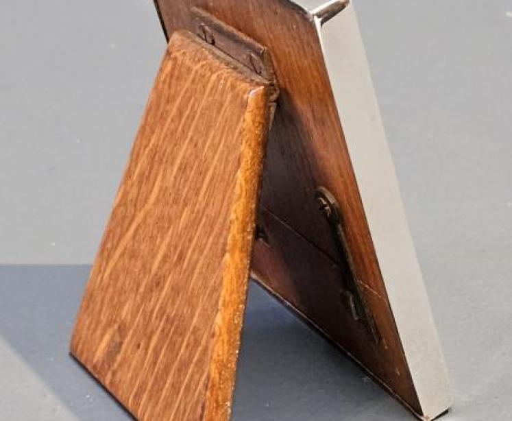 Small Silver Photo Frame by William Neale - Image 5