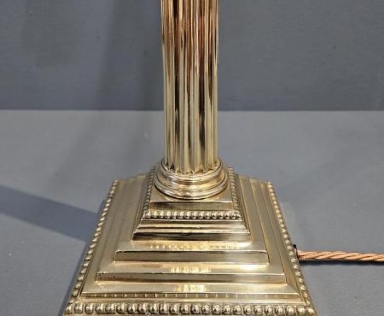 Edwardian Brass Corinthian Column Table Lamp - Image 5