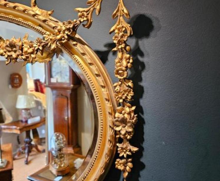 Superb Victorian Oval Timber Gilt Mirror - Image 4