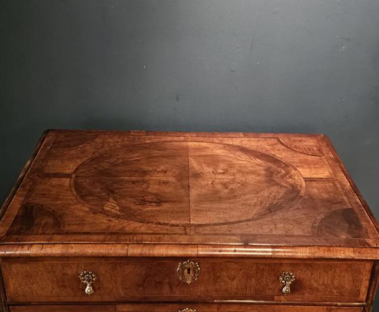 Outstanding Small William and Mary Walnut Chest on Stand - Image 2
