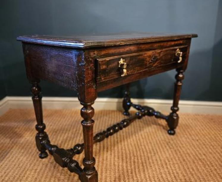Georgian Oak and Elm Side Table - Image 2