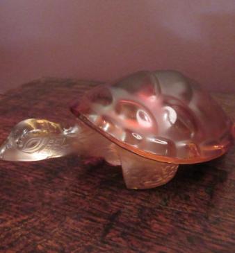Lalique Amber Opalescent Turtle