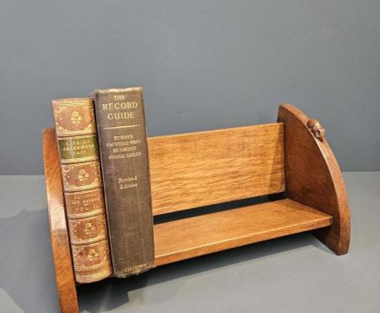 Thompsons of Kilburn Mouseman Book Trough  - Image 1