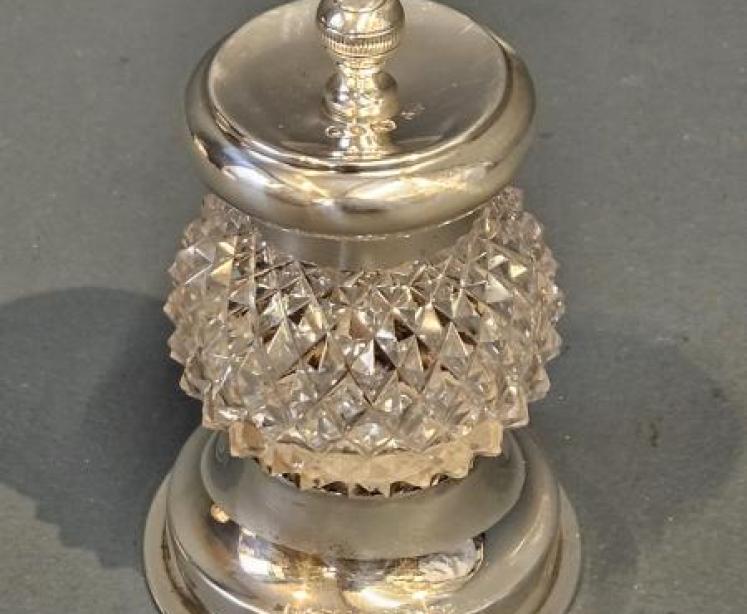 Victorian Silver And Cut Crystal  Pepper Grinder - Image 7