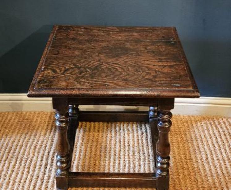 George II Oak Low Table - Image 4