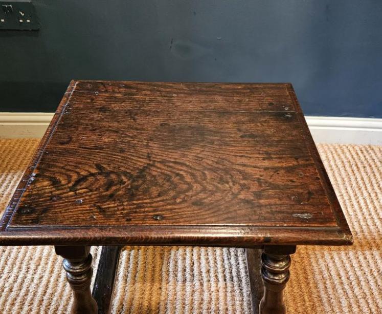 George II Oak Low Table - Image 5