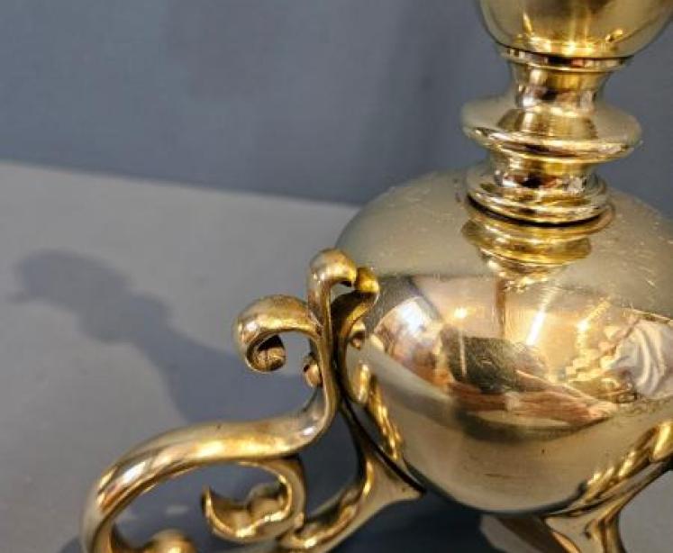 Edwardian Brass Table Lamp - Image 3