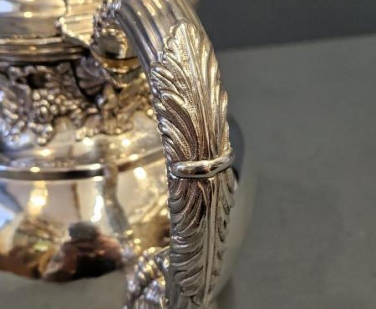 Superb George IV 27oz Glasgow Silver Wine Jug - Image 7