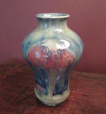 Superb Art Nouveau Moorcroft Claremont Shaped Vase