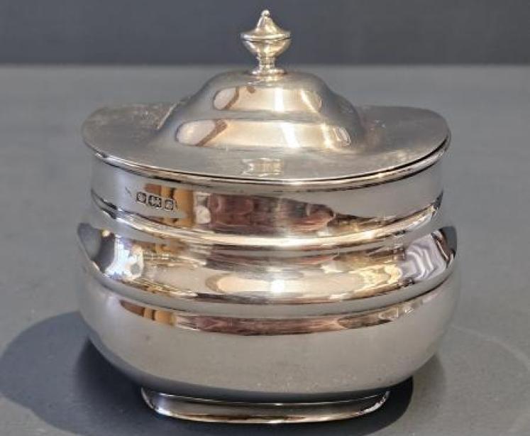 George V Silver Tea Caddy - Image 1