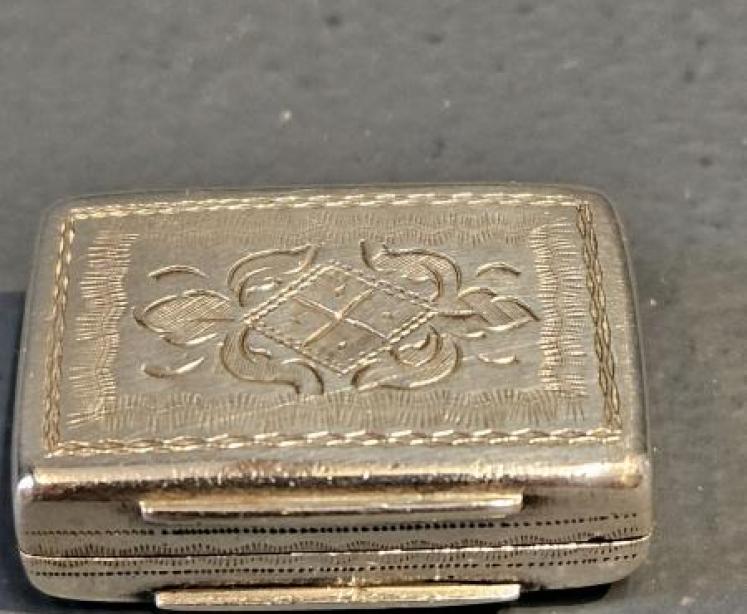 Early Victorian Silver Vinaigrette - Image 4