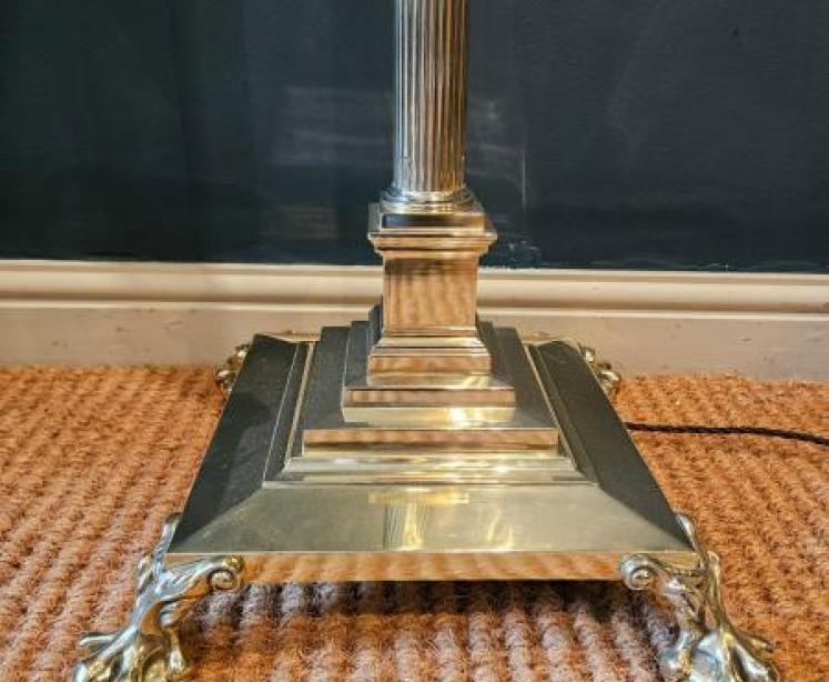 Top Quality Edwardian Brass Corinthian Column Lamp Standard - Image 7