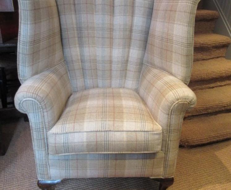 Superb Victorian Ribbed Barrel Back Wing Armchair - Image 1